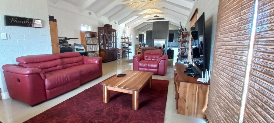 3 Bedroom Property for Sale in Pringle Bay Western Cape